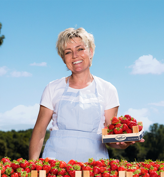 hensen SanLucar Meisteranbauerin Irmgard Hensen präsentiert ihre Ernte