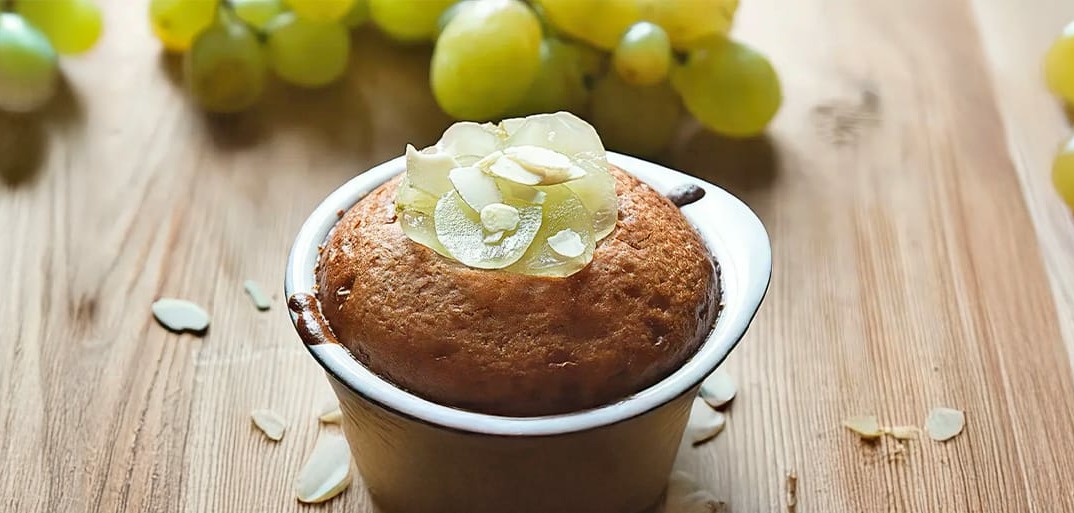 Heavenly grape clafoutis – a light and fluffy French dessert made with fresh grapes and a golden-baked custard