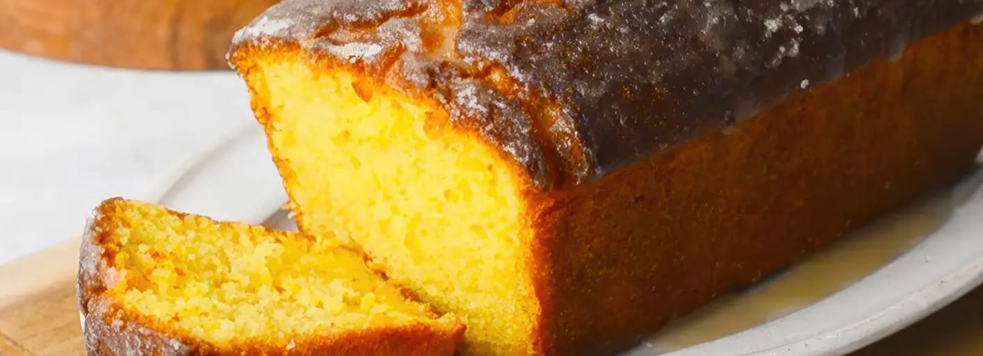 Mandarin cake with a golden crust – a fruity and delicious dessert made with fresh mandarins.