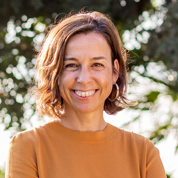 SanLucar farmer Gloria, dedicated to sustainable agriculture and high-quality fresh produce cultivation.