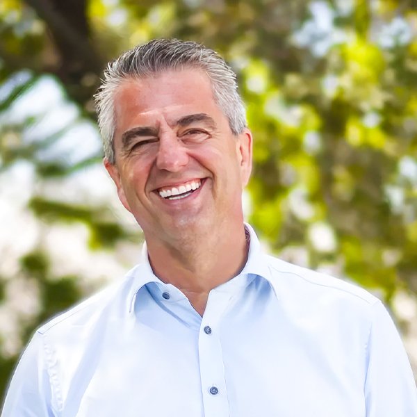 Stephan Rötzer, founder of SanLucar, representing leadership in sustainable agriculture and fresh produce innovation.