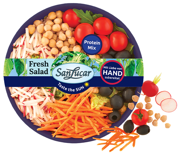 Protein Mix salad – a nutritious blend of fresh greens, protein-rich ingredients, and vegetables for a healthy meal.