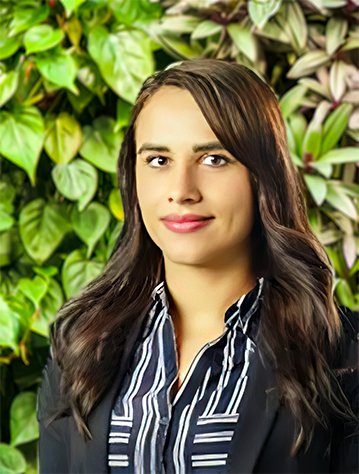 Elisa Nickel, a SanLucar expert, representing dedication to sustainable agriculture and fresh produce innovation.