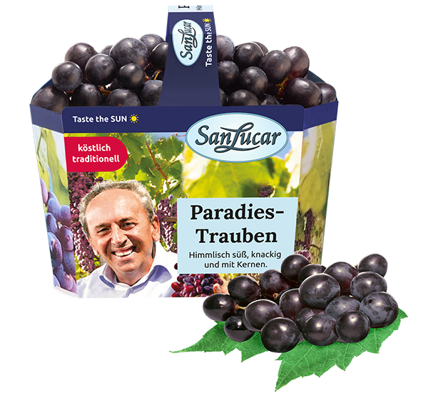 SanLucar 650g red grapes in a fresh-seal bag, ensuring premium quality and freshness.